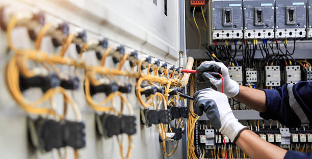 Professional Electrician technician working in Peotone, IL